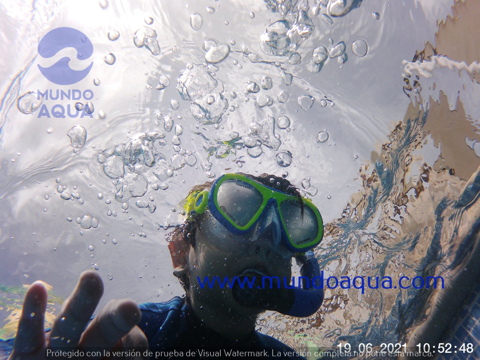 Exploradores del agua